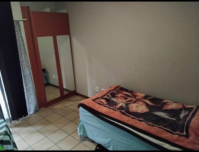 1 BEDROOM PROPERTY TO RENT IN DASSIE RAND